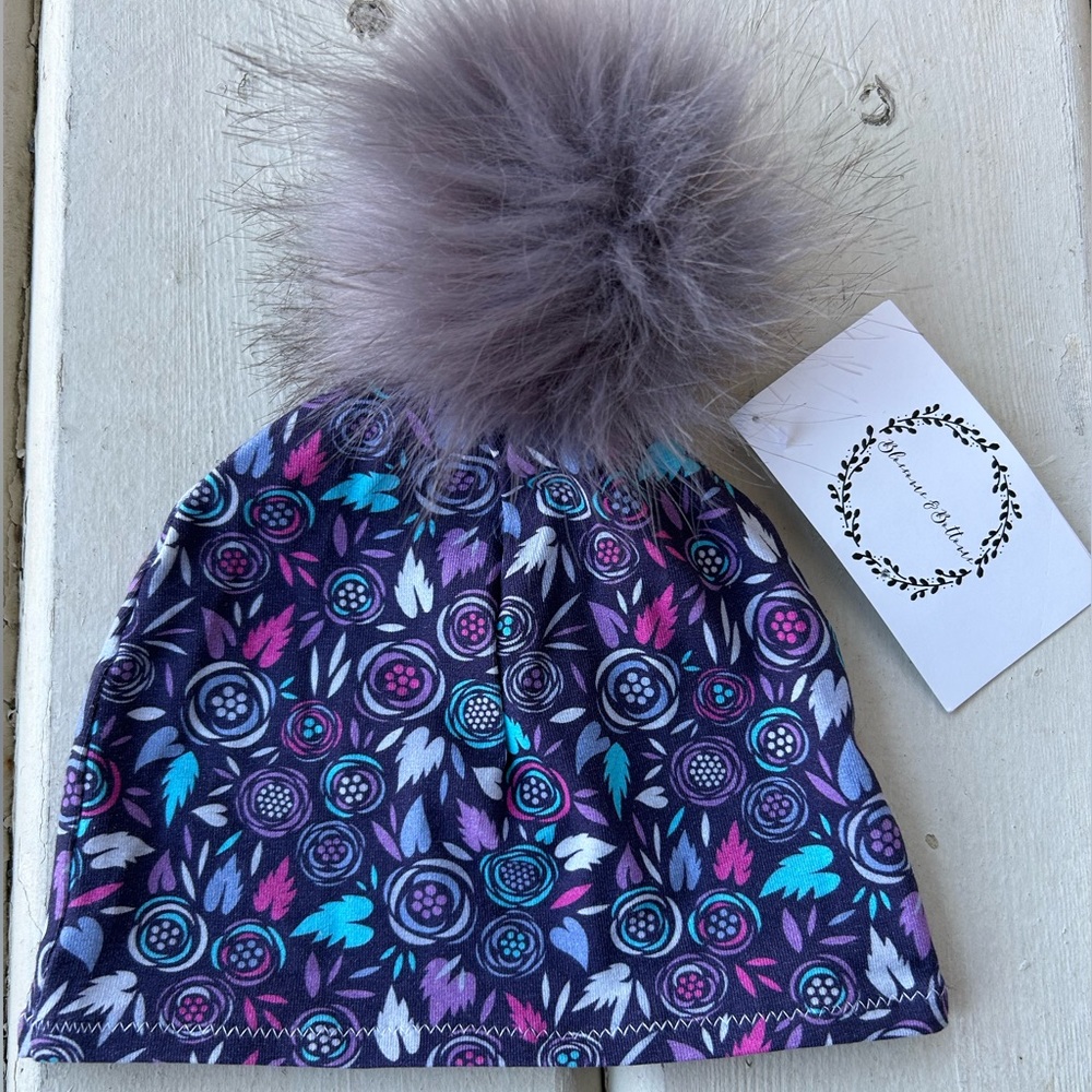 0/2yrs NEW Small Shop Baby Beanie